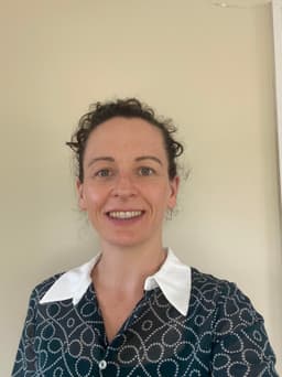 Dr Fiona O'Riordan